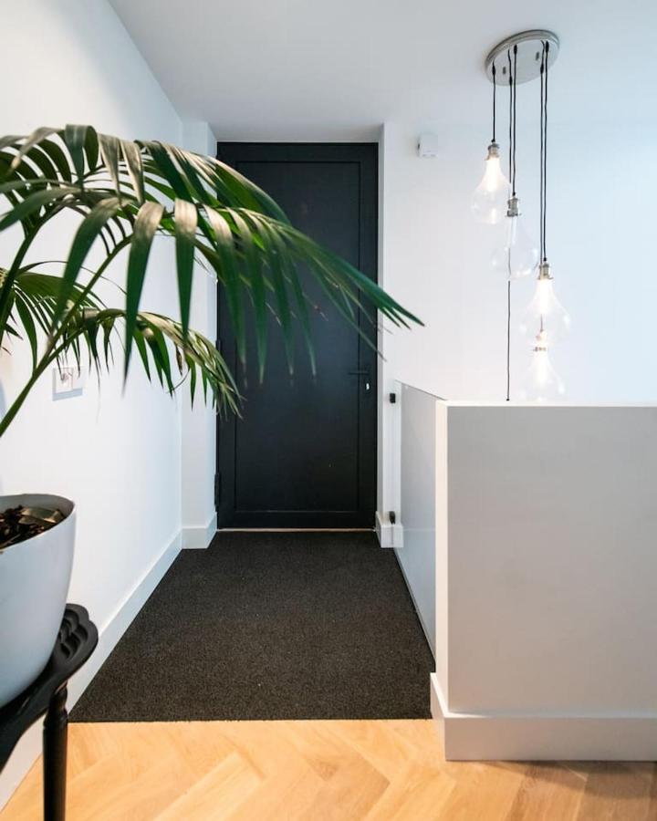 Ferienwohnung Beautiful Amstel Houseboat Amsterdam Exterior foto